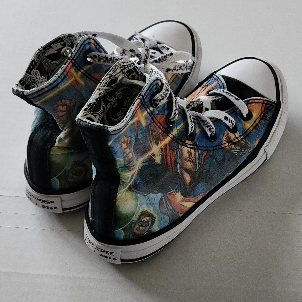 Converse Justice League Superman Batman Chuck Taylor All-Star High Youth Size 1